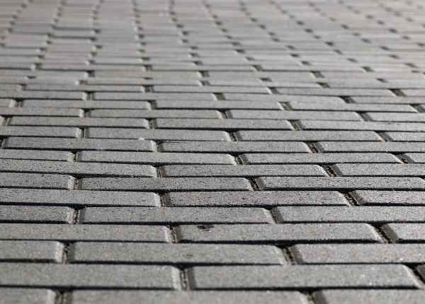 What is the Average Cost of Block Paving in Peterlee ?