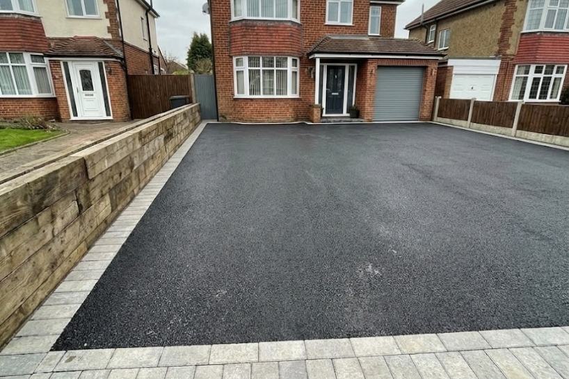 Finding Reliable Local Tarmac Driveway Installers in Your Area