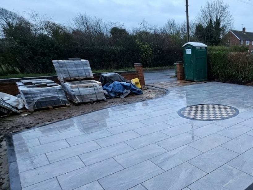 How Porcelain Outperforms Natural Stone Block Paving and Traditional Materials in Key Areas