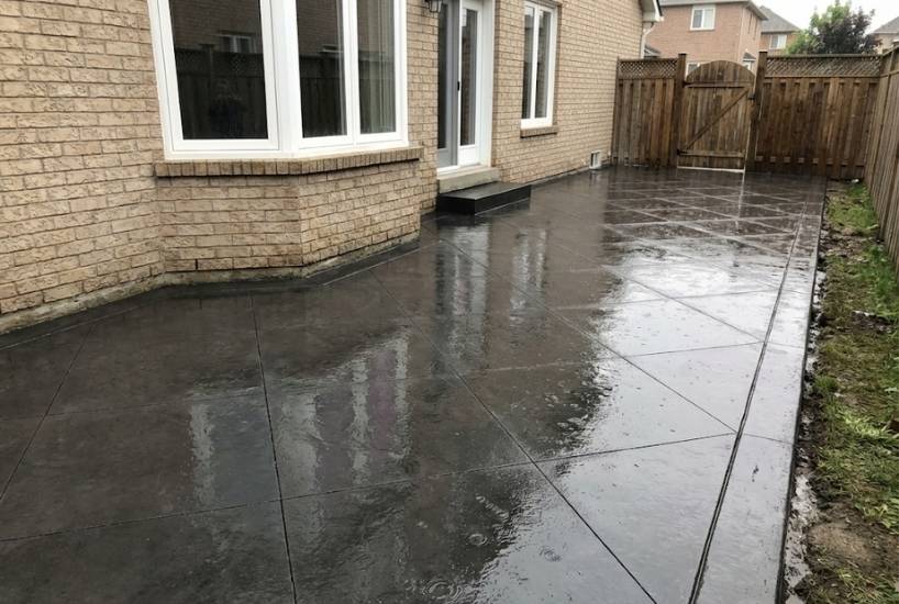 Commercial Concrete Paving Services for Business Properties and Public Spaces