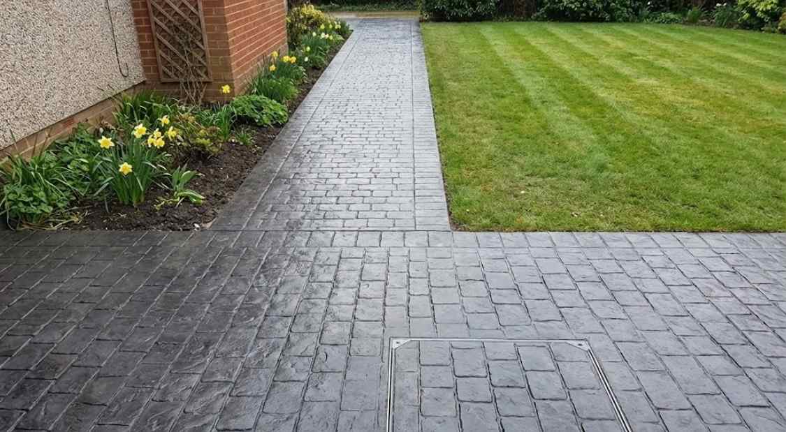 Extensive Pattern Options That Replicate Natural Stone, Brick and Slate Perfectly