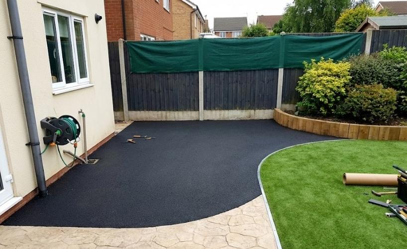 How tarmac withstands heavy traffic and loads exceeding 2 tonnes