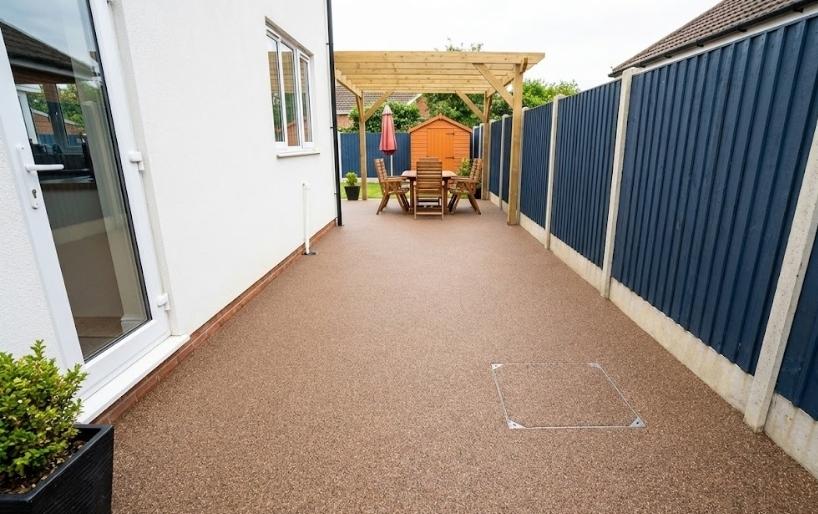 Safe Anti-Slip Surfaces Perfect for Family Gardens and Public Spaces
